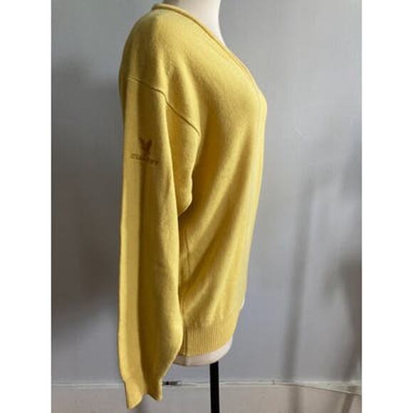 90s LYLE & SCOTT Yellow V-Neck 100% Wool Scottish Oversized Sweater - Picture 3 of 14